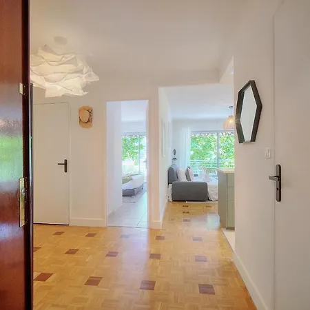 Immogroom - Modern With Terrace - Air Conditioning - Wifi Apartment